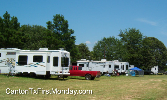 RV parking scene near First Monday Trade Days in Canton, Texas